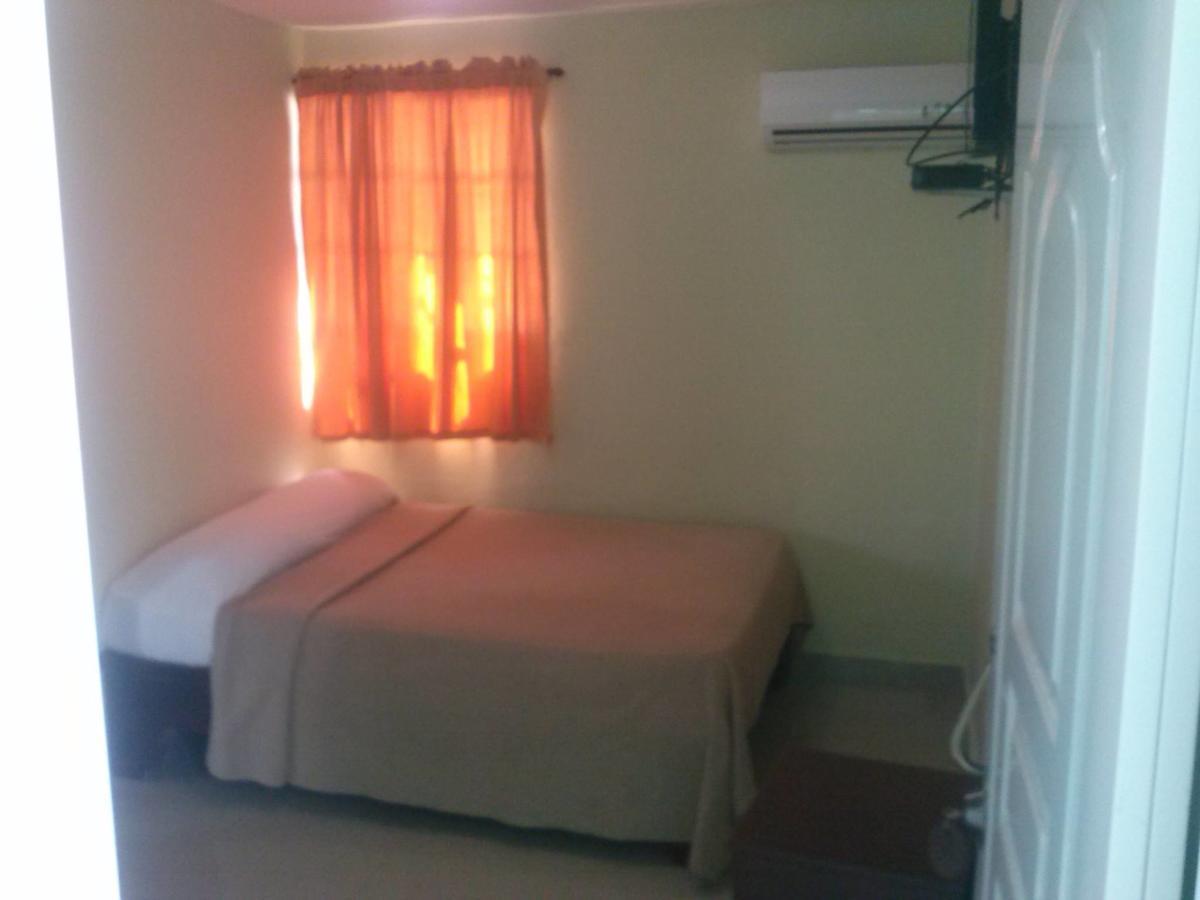 Hotel Cacique Barahona Luaran gambar